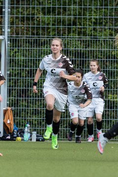 Bild 28 - B-Juniorinnen Wedel - St. Pauli : Ergebnis: 1:2